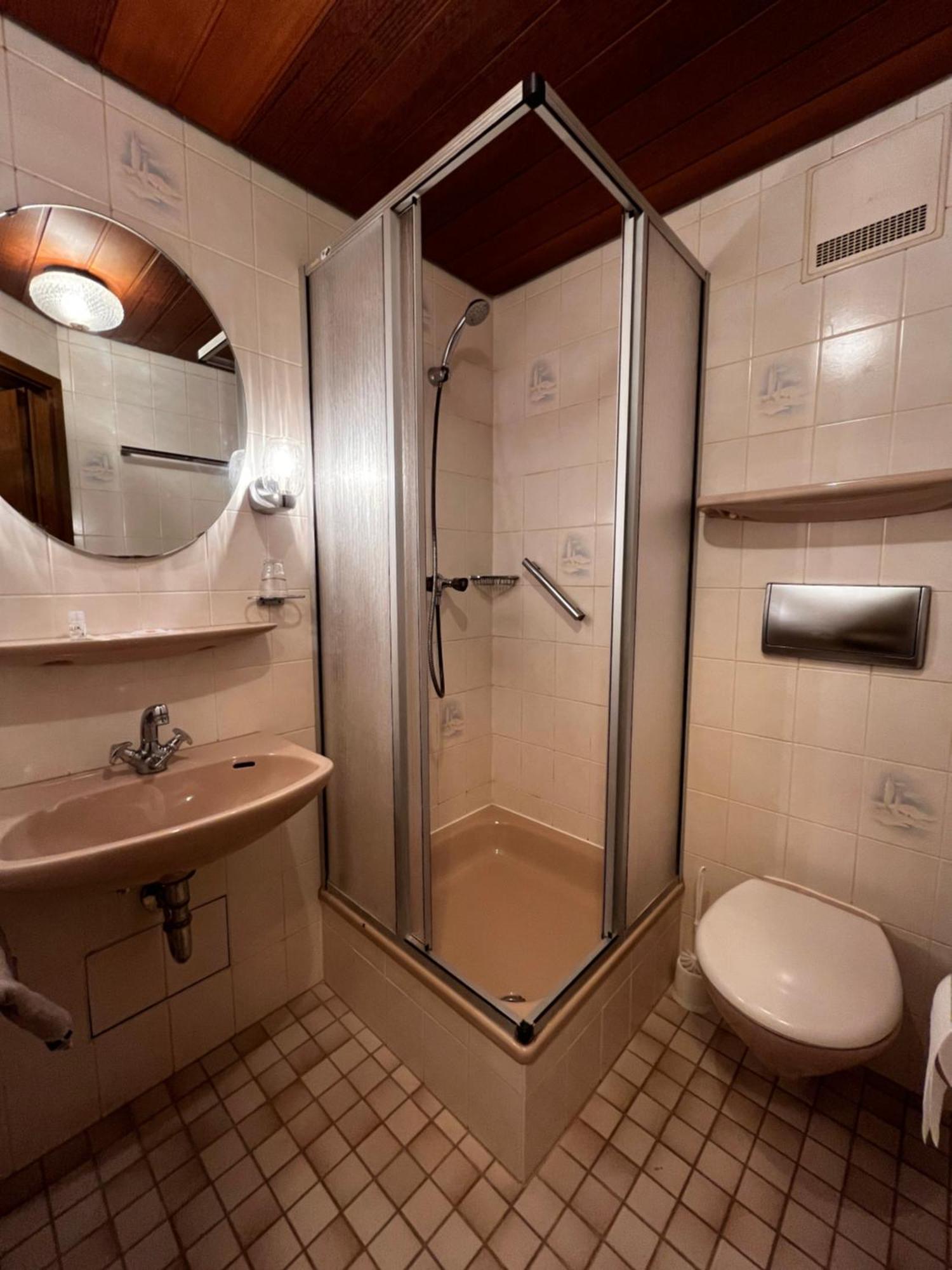 Hotel Zur Post Limburg Bad Camberg Hunfelden 외부 사진
