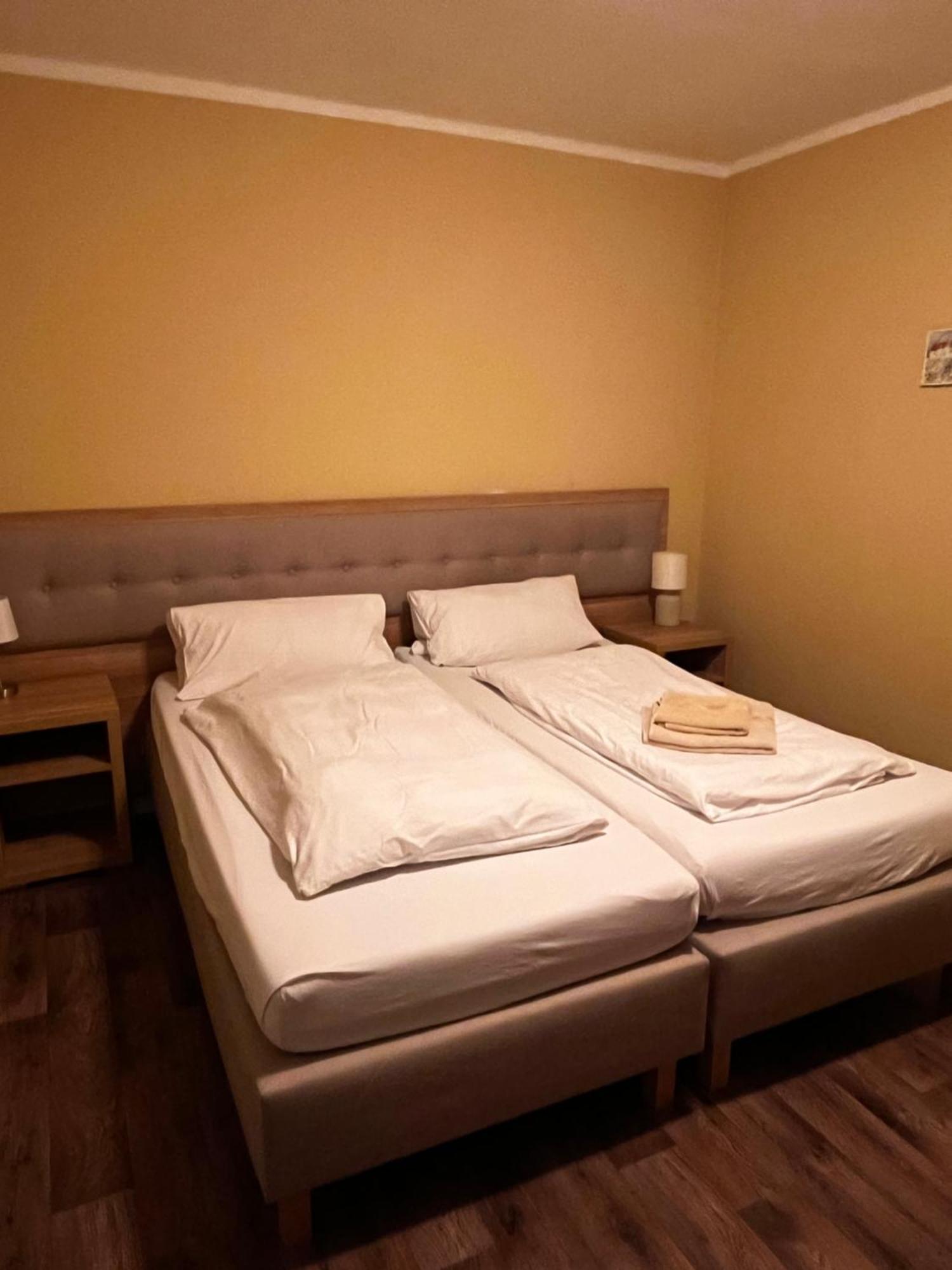 Hotel Zur Post Limburg Bad Camberg Hunfelden 외부 사진